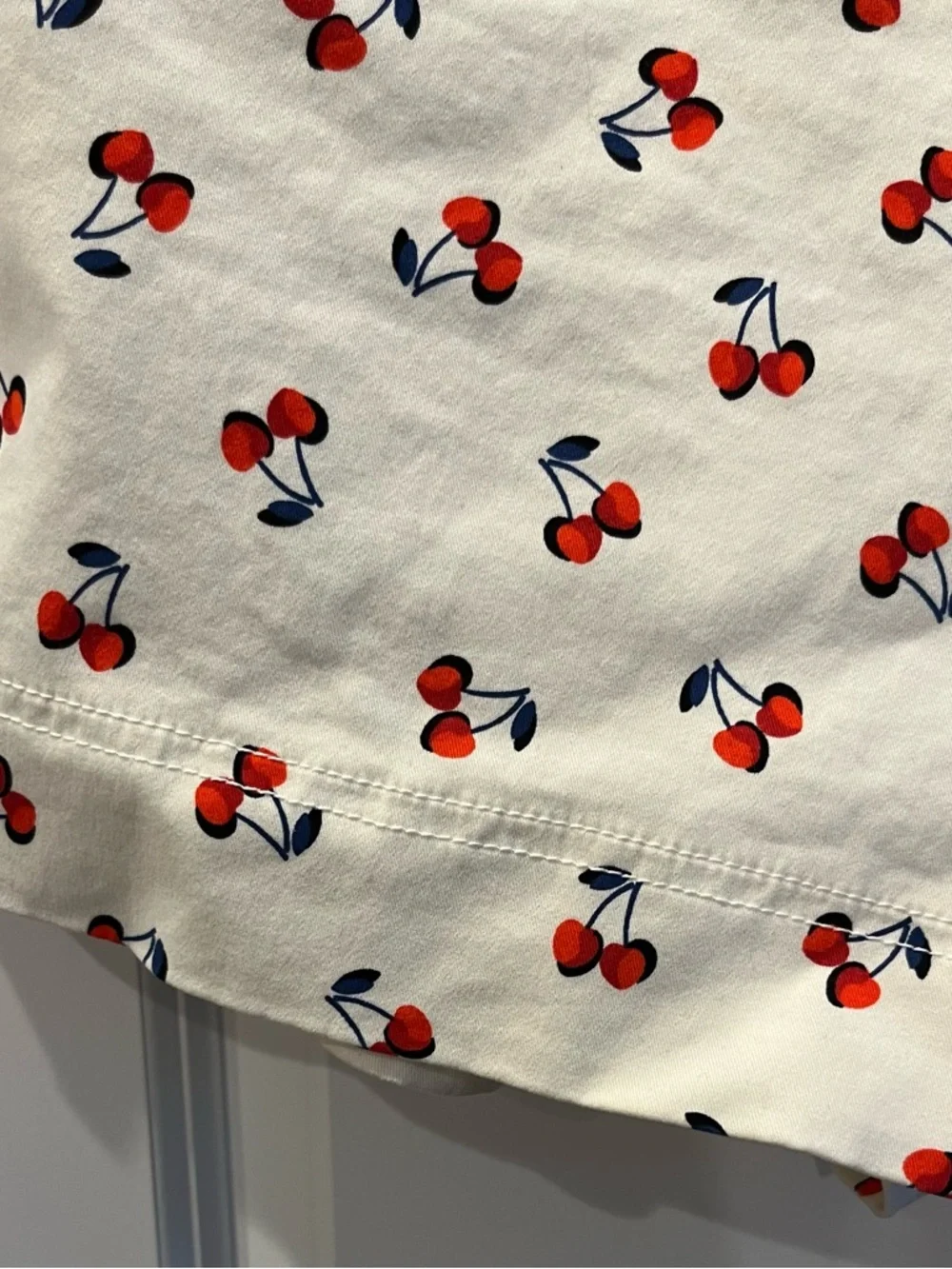 Kate Spade New York Cherry Print Shorts Size 14 High Waist Summer Designer Chic - Picture 8 of 9